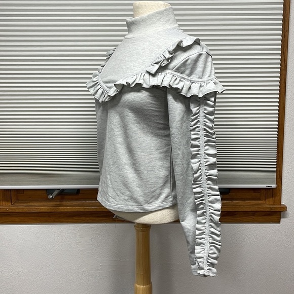 Buffalo David Bitton NWT Ripley Gray Ruffled Mock-Neck Top Size XS - Picture 7 of 13